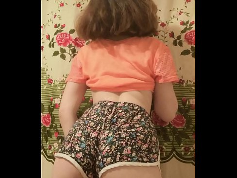 ❤️ Секси млада мадама сваля шортите си пред камерата. ☑ Анално порно в bg.porn-mate.ru
